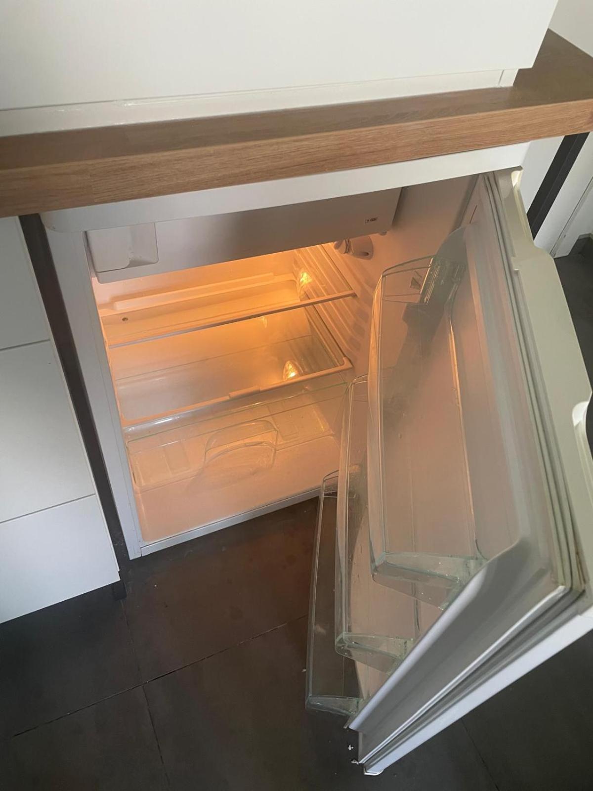 One Bedroom Fully Equipped Apartment With Terrace Brussels Ngoại thất bức ảnh