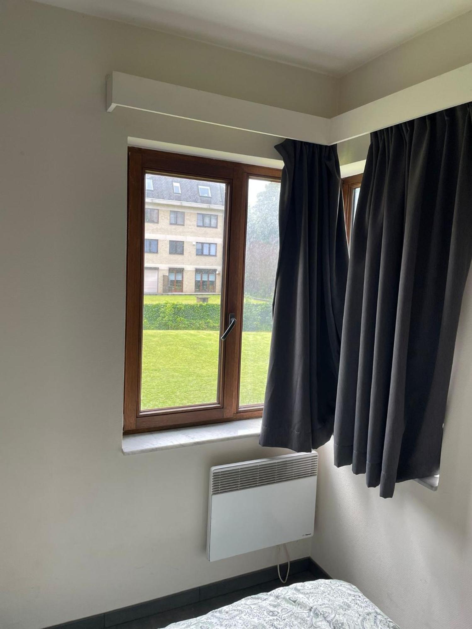 One Bedroom Fully Equipped Apartment With Terrace Brussels Ngoại thất bức ảnh