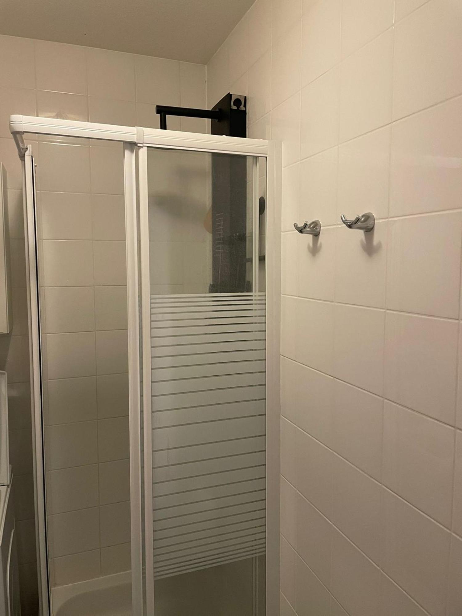 One Bedroom Fully Equipped Apartment With Terrace Brussels Ngoại thất bức ảnh